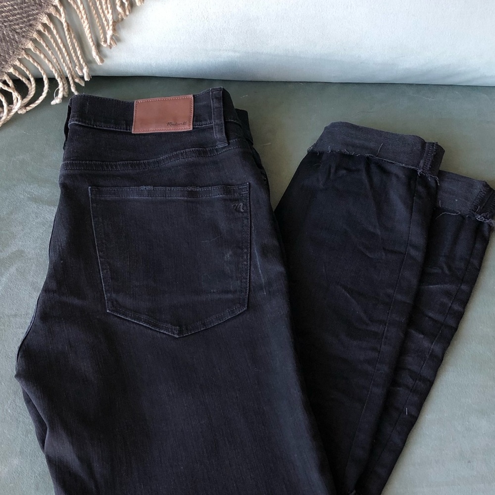 Madewell skinny skinny jeans, distressed black